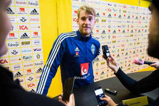 Sveriges Filip Helander i