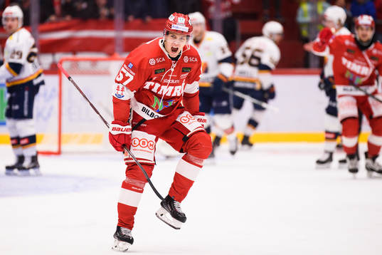 Timrås Anton Wedin jublar