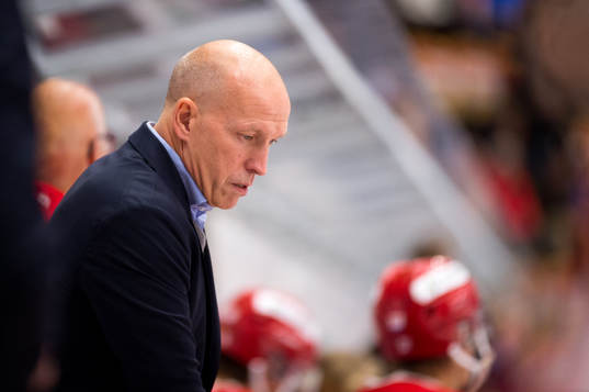 Timrås tränare Fredrik Andersson deppar