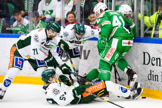 Bråk mellan spelarna