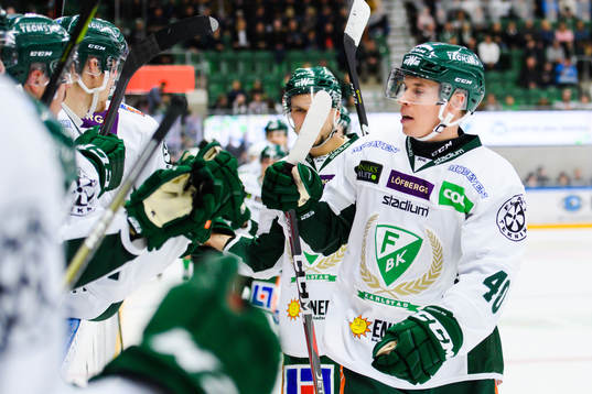 Färjestads Tomi Sallinen jublar