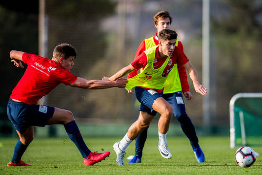 Kristoffer Hay and Eman Markovic of Norway