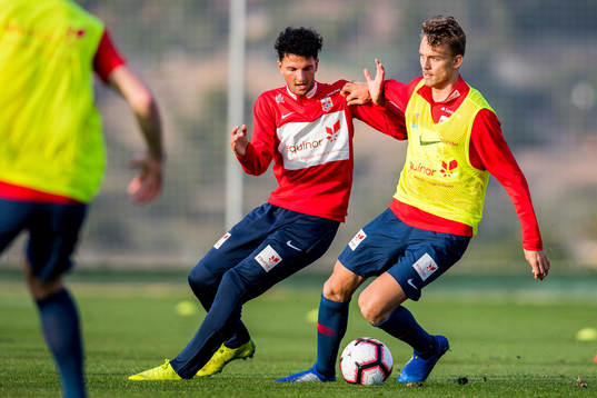 Rafik Zekhnini and Emil Bohinen of Norway