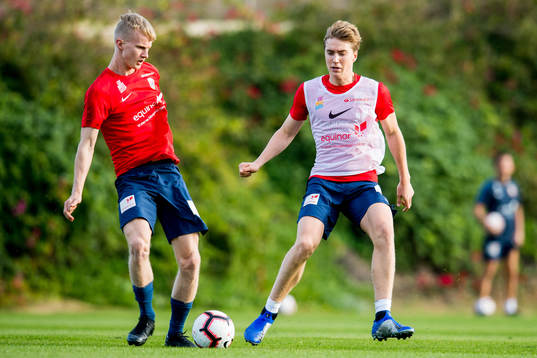 Arnar Gudjonsson and Kristian Thorstvedt of Norway
