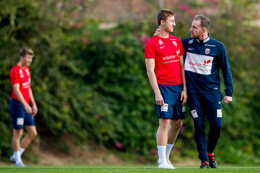 Adnan Hadzic of Norway and Håkon Wibe-Lund, U20 coach