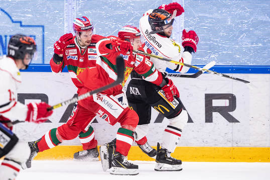 Moras Ryan Johnston och Moras Robin Johansson och Örebros
