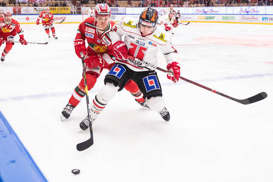 Moras Erlend Lesund och Örebros Glenn Gustafsson