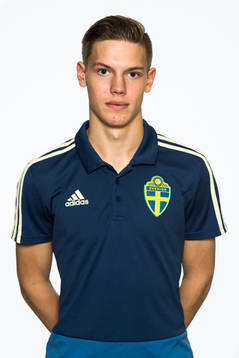 Taylor Silverholt i P17-landslaget