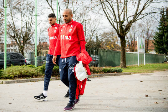 Bjørn Maars Johnsen and Haitam Aleesami of Norway