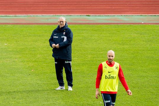 Lars Lagerbäck, head coach of Norway, and Tore Reginiussen