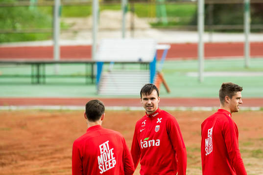 Ole Kristian Selnæs and Markus Henriksen of Norway