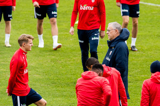 Martin Ødegaard of Norway and Lars Lagerbäck, head coach