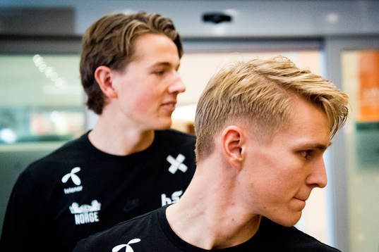 Sander Berge and Martin Ødegaard of Norway