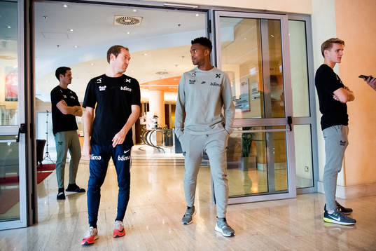 Svein Graff, head of communications of NFF, Ola Kamara and