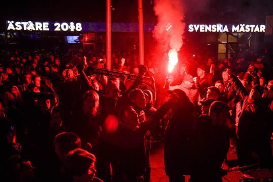 s guldfirande