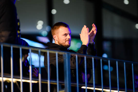 s Sebastian Larsson