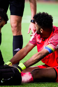 Häckens målvakt Jonathan Rasheed får vård U21 finalen i