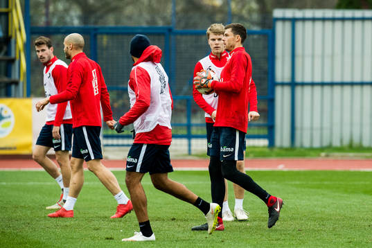 Sigurd Rosted and goalkeeper Rune Almenning Jarstein of
