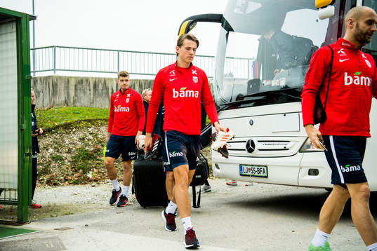 Alexander Sørloth and Sander Berge of Norway