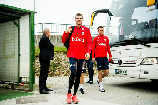 Goalkeeper Rune Almenning Jarstein and Even Hovland of