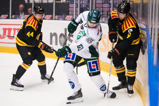 Brynäs Jacob Blomqvist och Niclas Andersén försvarar sig