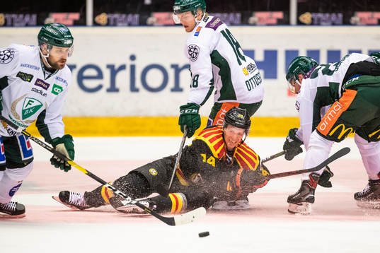 Färjestads Axel Ottosson och Martin Johansson