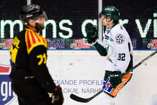 Färjestads Jesper Olofsson jublar