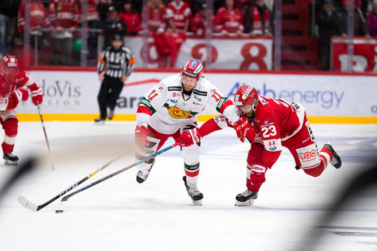Moras Alexander Hilmerson och Timrås Jeremy Boyce