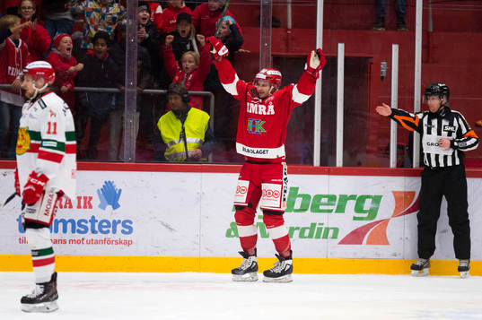 Timrås Johannes Salmonsson jublar