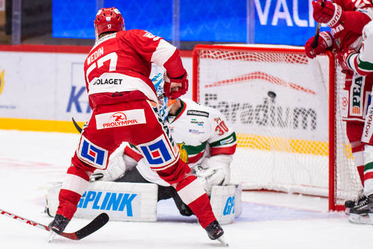 Timrås Johannes Salmonsson gör 3-2