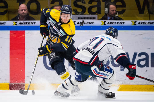 s Simon Önerud