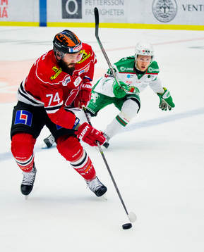 Örebros Nick Ebert och Rögles Christopher Bengtsson