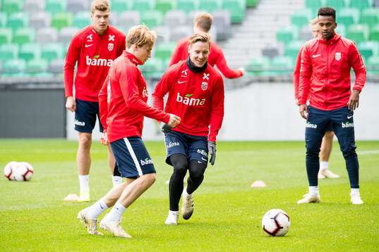 Alexander Sørloth, Jonas Svensson, Stefan Johansen and Ola