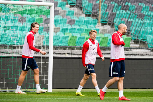 Sander Berge, Martin Ødegaard and Tore Reginiussen of