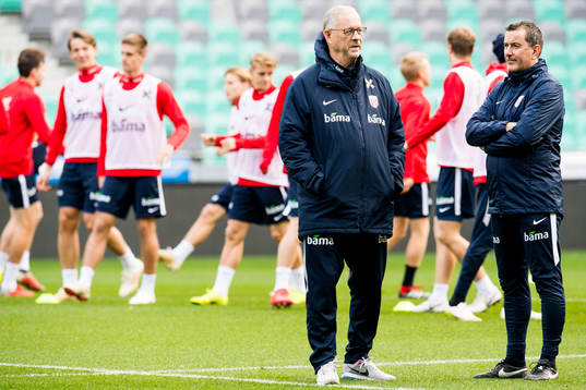 Lars Lagerbäck, head coach of Norway, and Per Joar Hansen,
