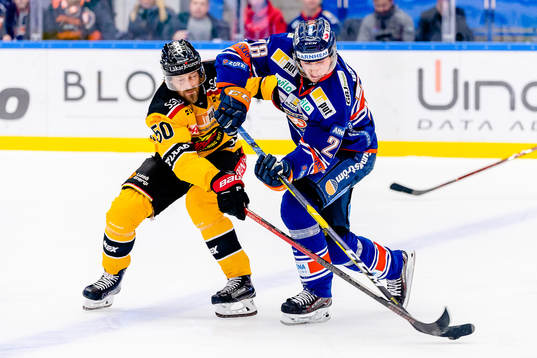 Luleås Daniel Sondell och Växjös Nils Carnbäck
