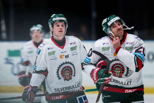 Frölundas Samuel Fagemo deppar med Joel Lundqvist