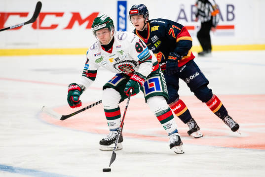 Frölundas Ryan Lasch och Djurgårdens Jonathan Davidsson