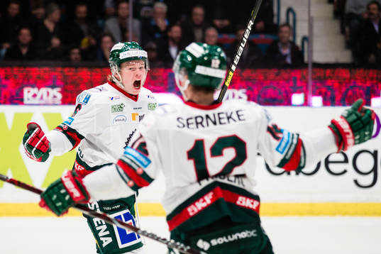 Frölundas Filip Westerlund jublar