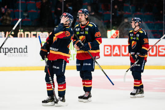 Djurgårdens Marcus Davidsson deppar med David Bernhardt