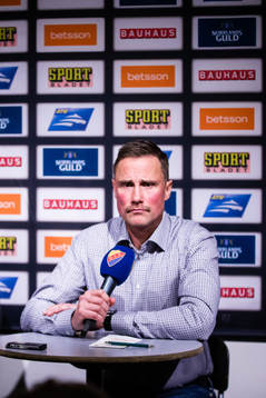 Djurgårdens tränare Robert Ohlsson och Frölundas