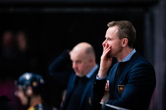 Djurgårdens tränare Robert Ohlsson deppar