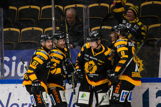 Skellefteås Bud Holloway, Fredrik Lindgren ,Adam