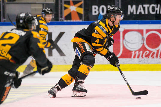 Skellefteås Bud Holloway jublar