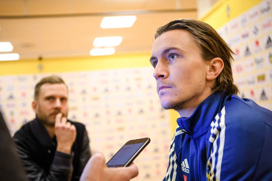 Kristoffer Olsson i mixed zone