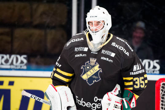 s målvakt Robin Wallin