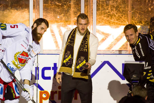 AIK fotbolls SM-guld hjälte Robin Jonsson släpper