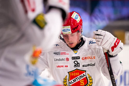 Almtunas Linus Rotbakken deppar