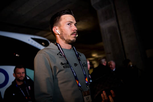Martin Linnes of Norway arrives