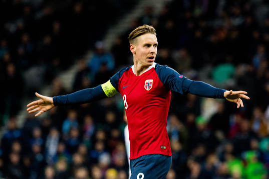 Stefan Johansen of Norway reacts